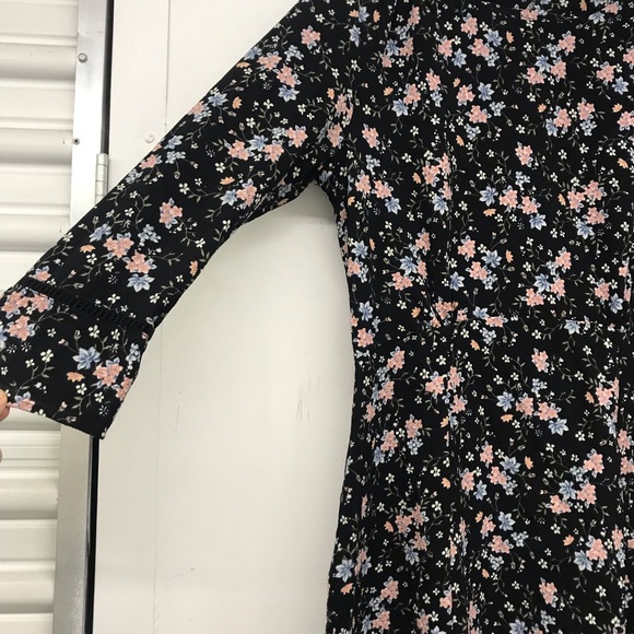 H&M patterned dress - Picture 3 of 4